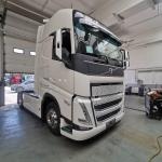 پیشفروش   Volvo fh500  مدل ۲۰۲۲  (آماده حرکت ) ریتاردر موتور  ۳ دستگاه  باطری پشت +باطری بغل  رینگ استیل  کولر درجا فابریک  دنده بغل  فلاپ بغل فابریک  تحویل زیر ۲۰ روز      رزرواسیون :  ۰۹۱۲۸۰۵۸۲۰۸ شاپوریان  